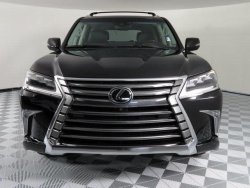 2017 Lexus LX 570 $16,000